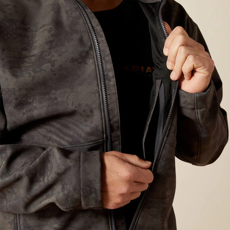 Ariat Men's Patriot Flag Softshell Jacket - Image 3