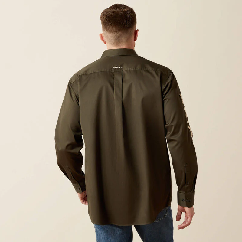 Ariat Men's Team Logo Twill Classic Fit Shirt - Image 2